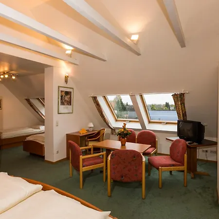 Hotel Ideal 3*
